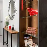 Nowoczesny Z Dwoma Balkonami W Centrum Miasta By Renters *