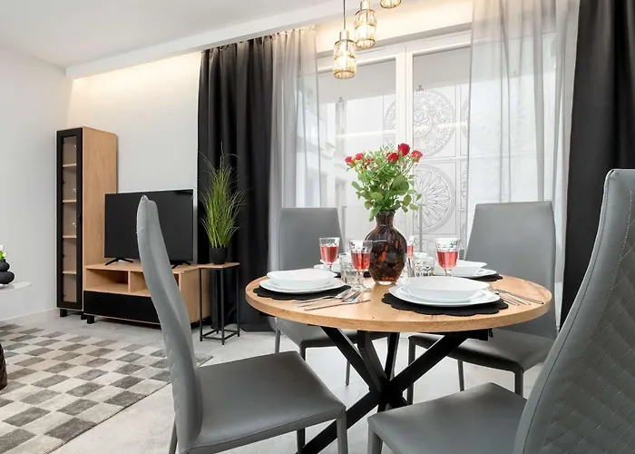 Nowoczesny Z Dwoma Balkonami W Centrum Miasta By Renters Lejlighed Łódź