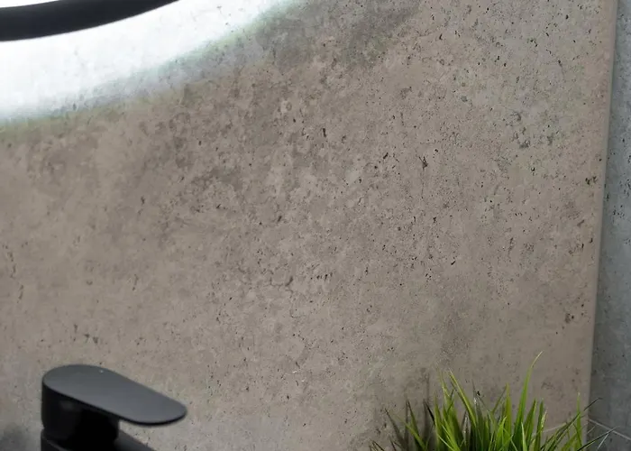 Nowoczesny Z Dwoma Balkonami W Centrum Miasta By Renters Łódź